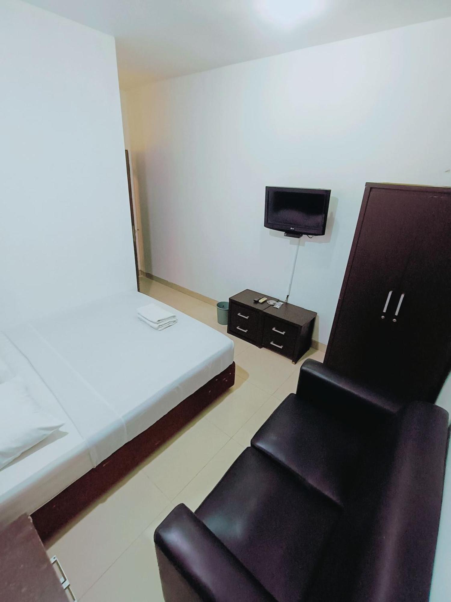 VI Hotel Bandung Eksteriør billede