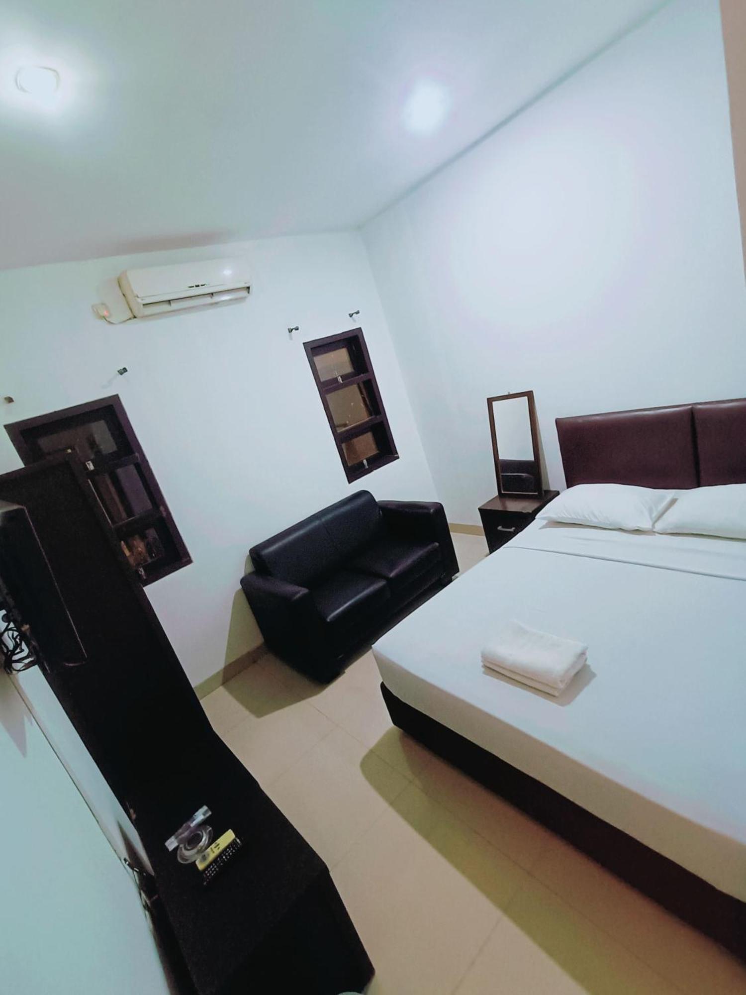 VI Hotel Bandung Eksteriør billede